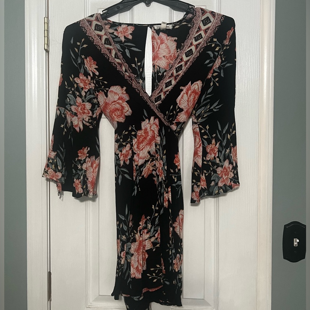 Billabong wrap dress